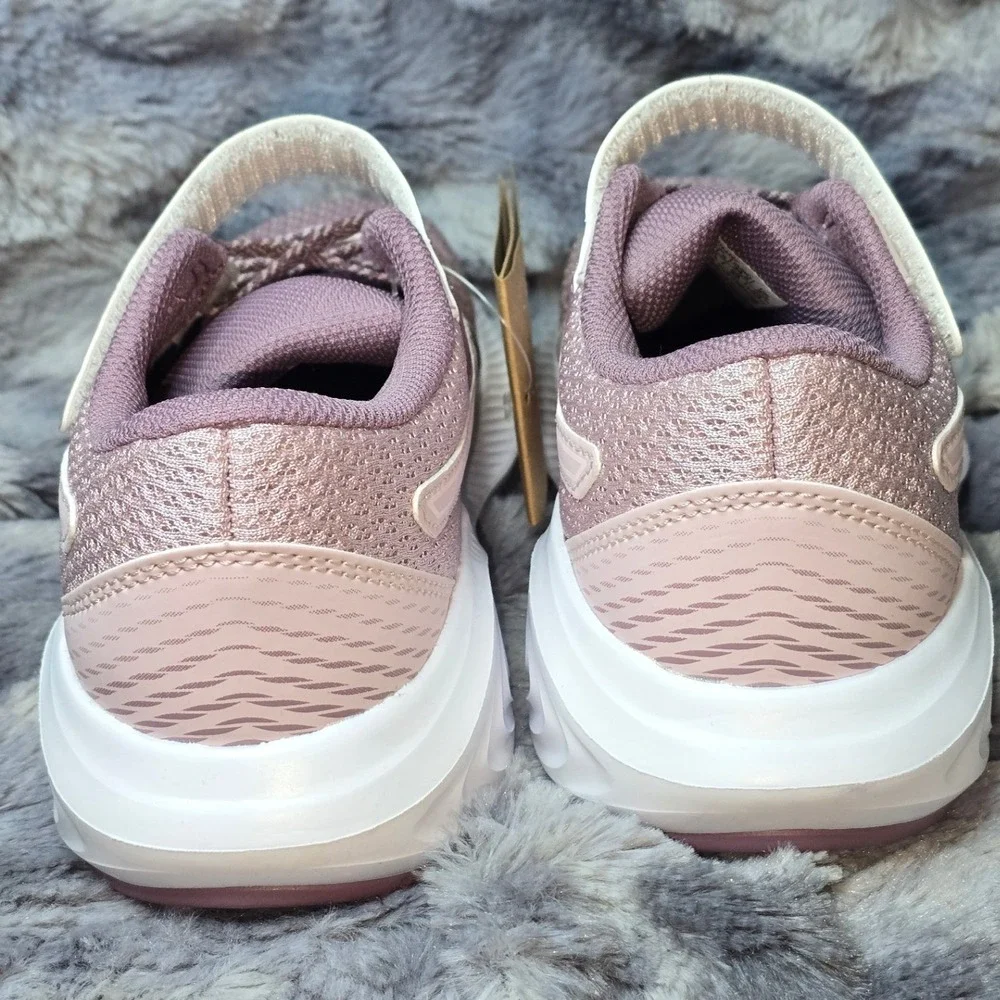 NWT ASICS PRE EXCITE 10 PRE-SCHOOL in‎ Watershed Rose/Pale Pink Shoes size 2.5